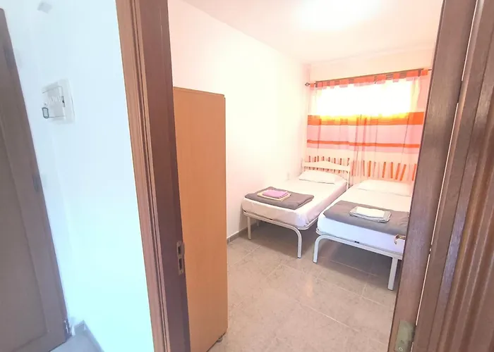 Διαμέρισμα Cristianos 2bdr Near The Wifi *