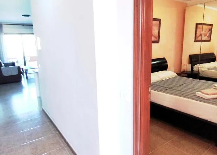 Cristianos 2bdr Near The Wifi Los Cristianos (Tenerife)